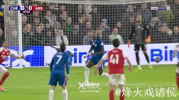 问鼎世俱杯!查洛巴晒躺在球场内照片:盼望中喜乐,患难中忍耐 问鼎世俱杯!查洛巴晒躺在球场内照片:盼望中喜乐,患难中忍耐