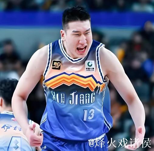 在场上赢35分！周琦面对老东家真卖力，球迷：没有一点放水